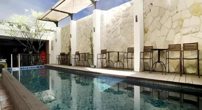 Favor Hotel Makassar Buitenkant foto
